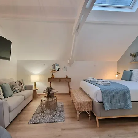 בית נופש Le Magnolia Terrace & Private Parking Sleeps 6 הונפלר