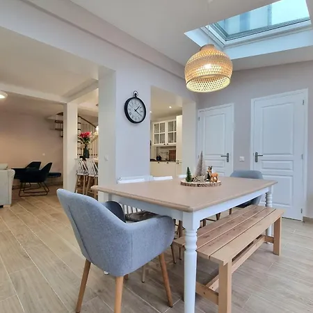 Le Magnolia Terrace & Private Parking Sleeps 6 * הונפלר